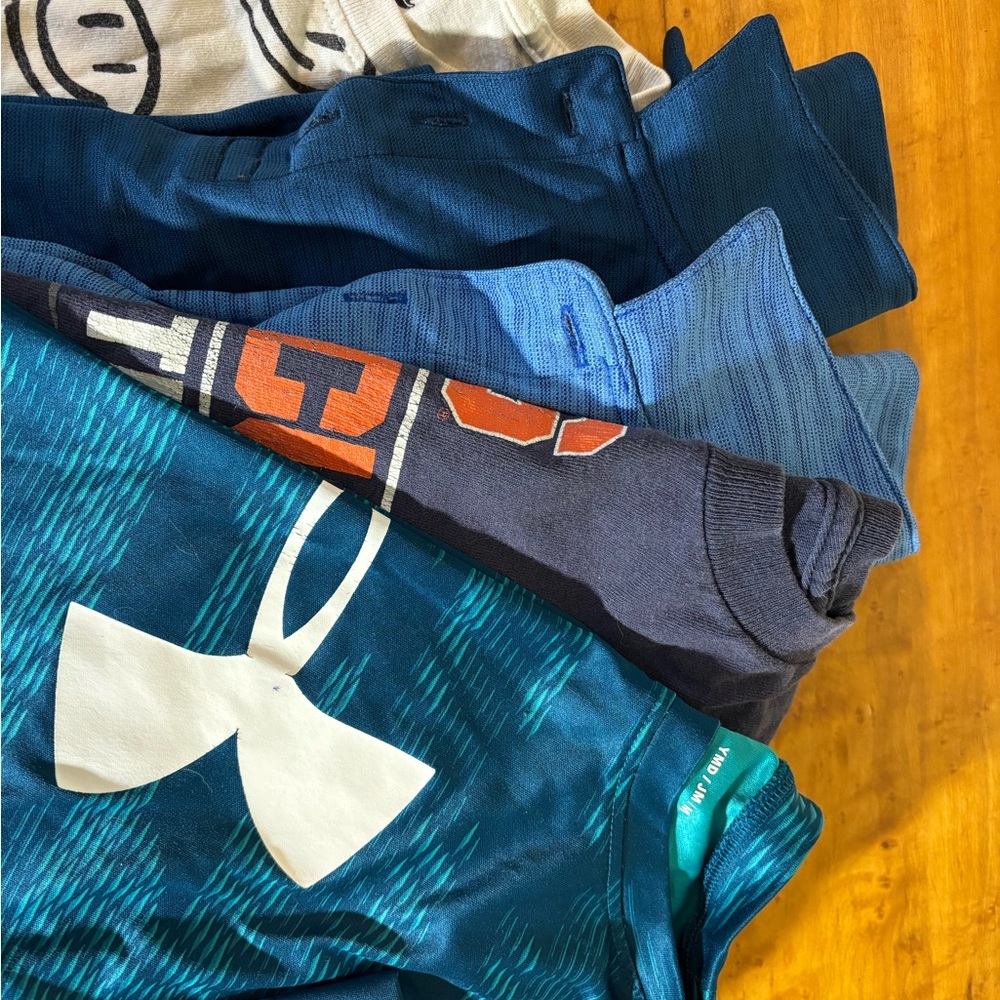 Blue and White Graphic Tees Bundle - Picture 2 of 2